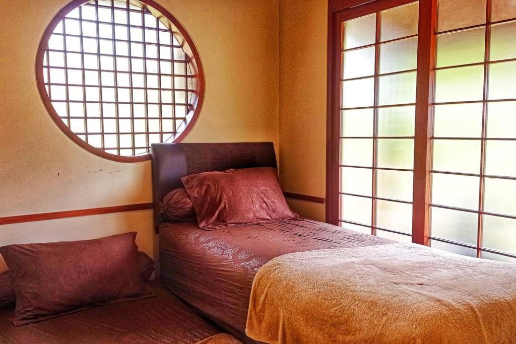 Designer Villa Tokyo Cianjur Exteriör bild